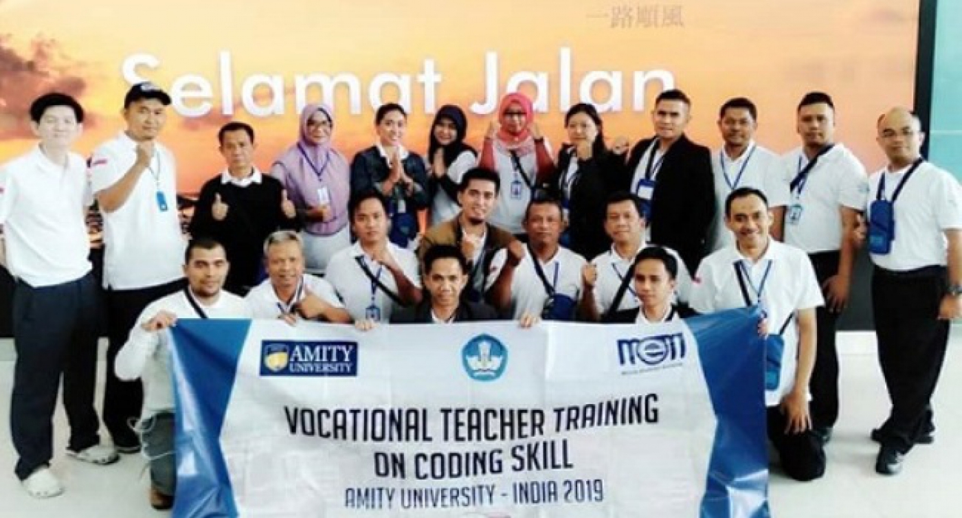 PELATIHAN PENDIDIK DAN TENAGA KEPENDIDIKAN KE LUAR NEGERI